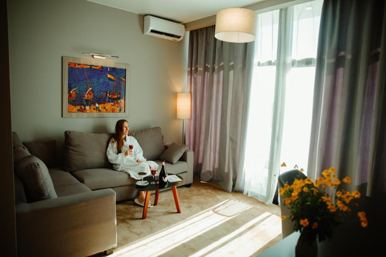 Abaash Hotel Afon New Athos Eksteriør bilde